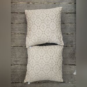 Geometric Patterned Throw Pillows